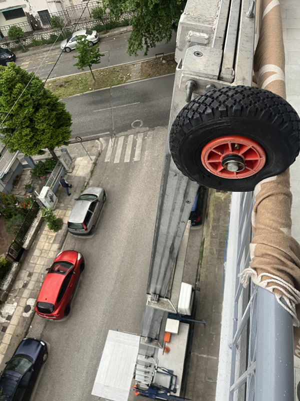 Ανυψωτικο μηχανημα Ιωαννινα
